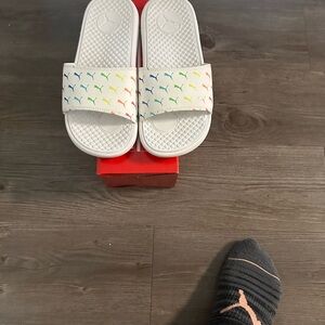 Barely worn
